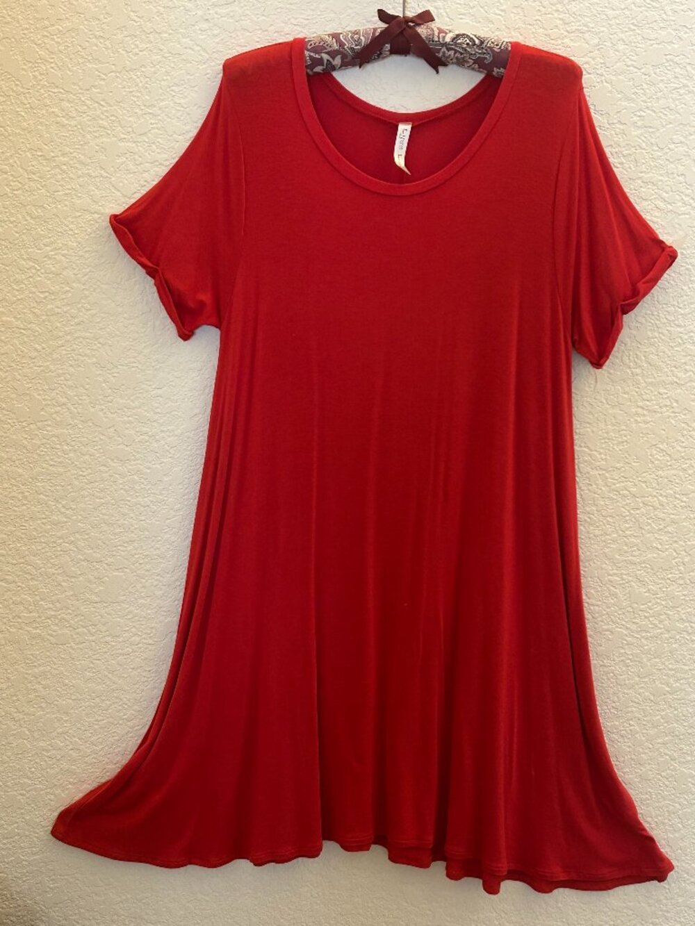 Lyss Loo  Vibrant Red Dress, Large
